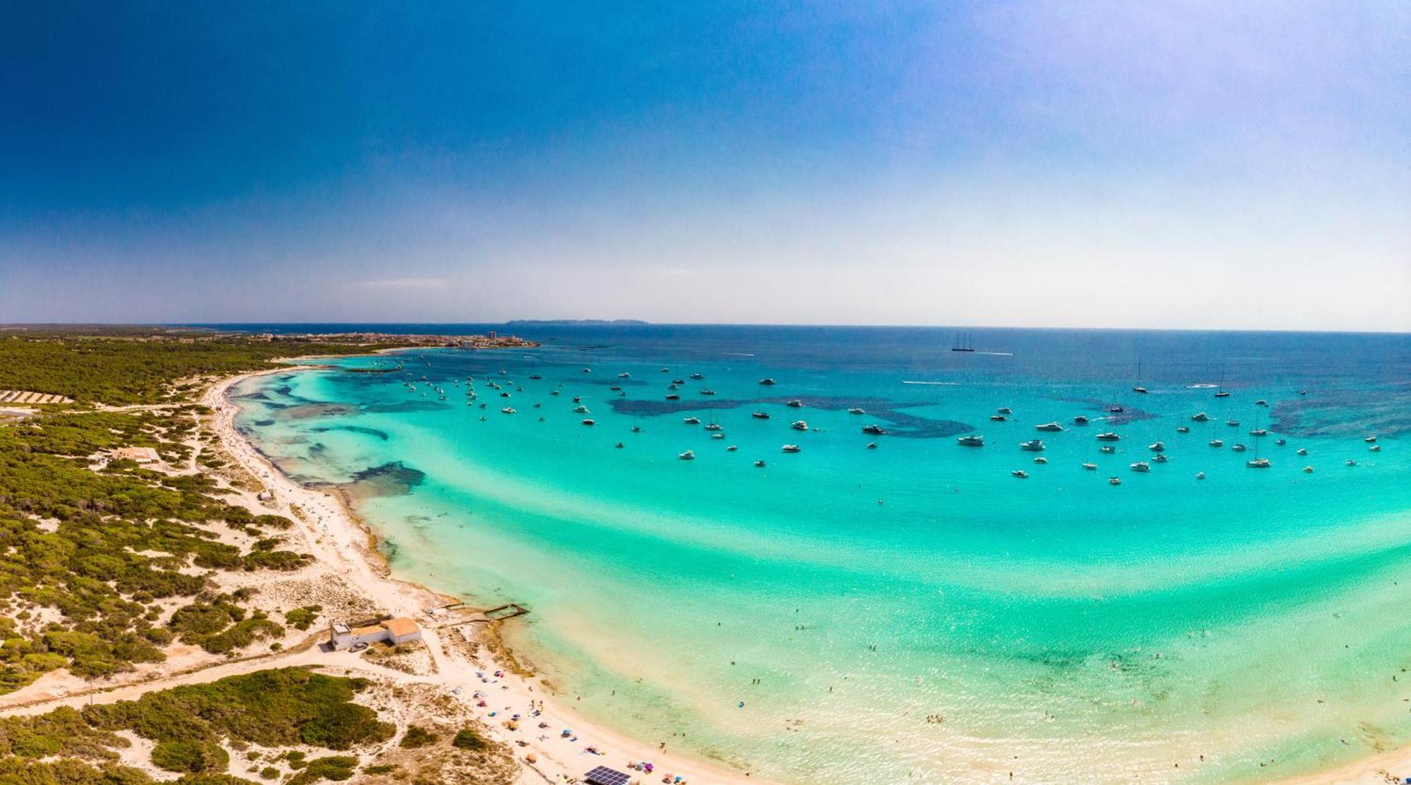 Traumhafte Finca Am Es Trenc Ses Covetes Exterior foto
